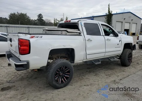 2018 Chevrolet Silverado K1500 Lt from USA, damaged, VIN 3GCUKREC1JG480341